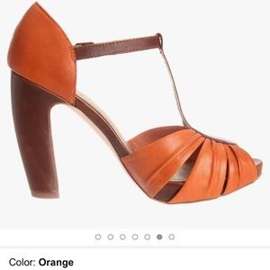 Anthropologie Seychelles Two Birds Heels / Pumps